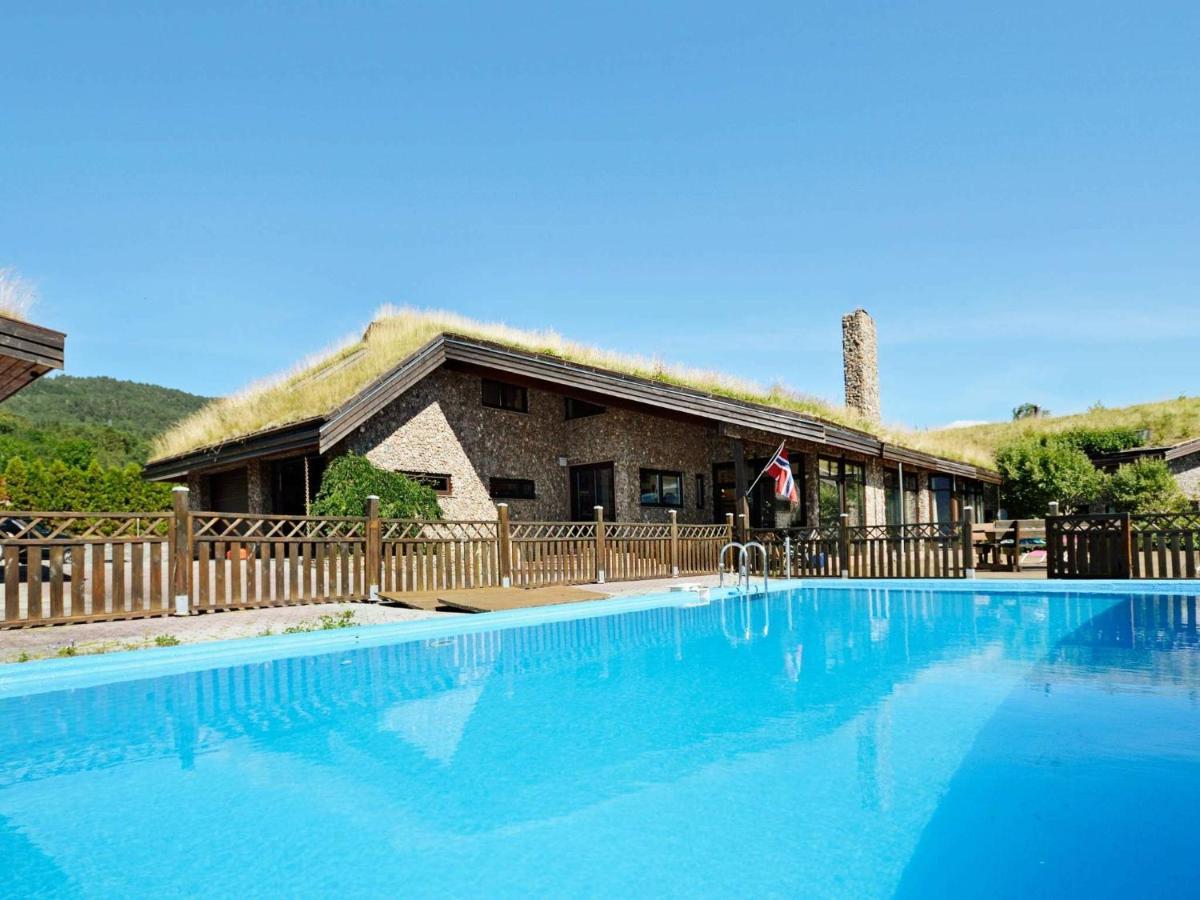Holiday Home Hovik II Rød エクステリア 写真