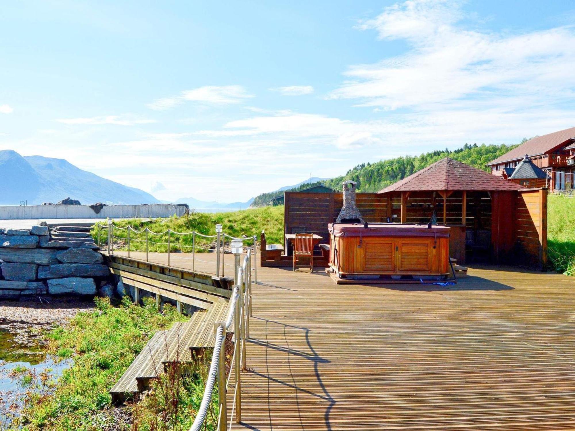 Holiday Home Hovik II Rød エクステリア 写真