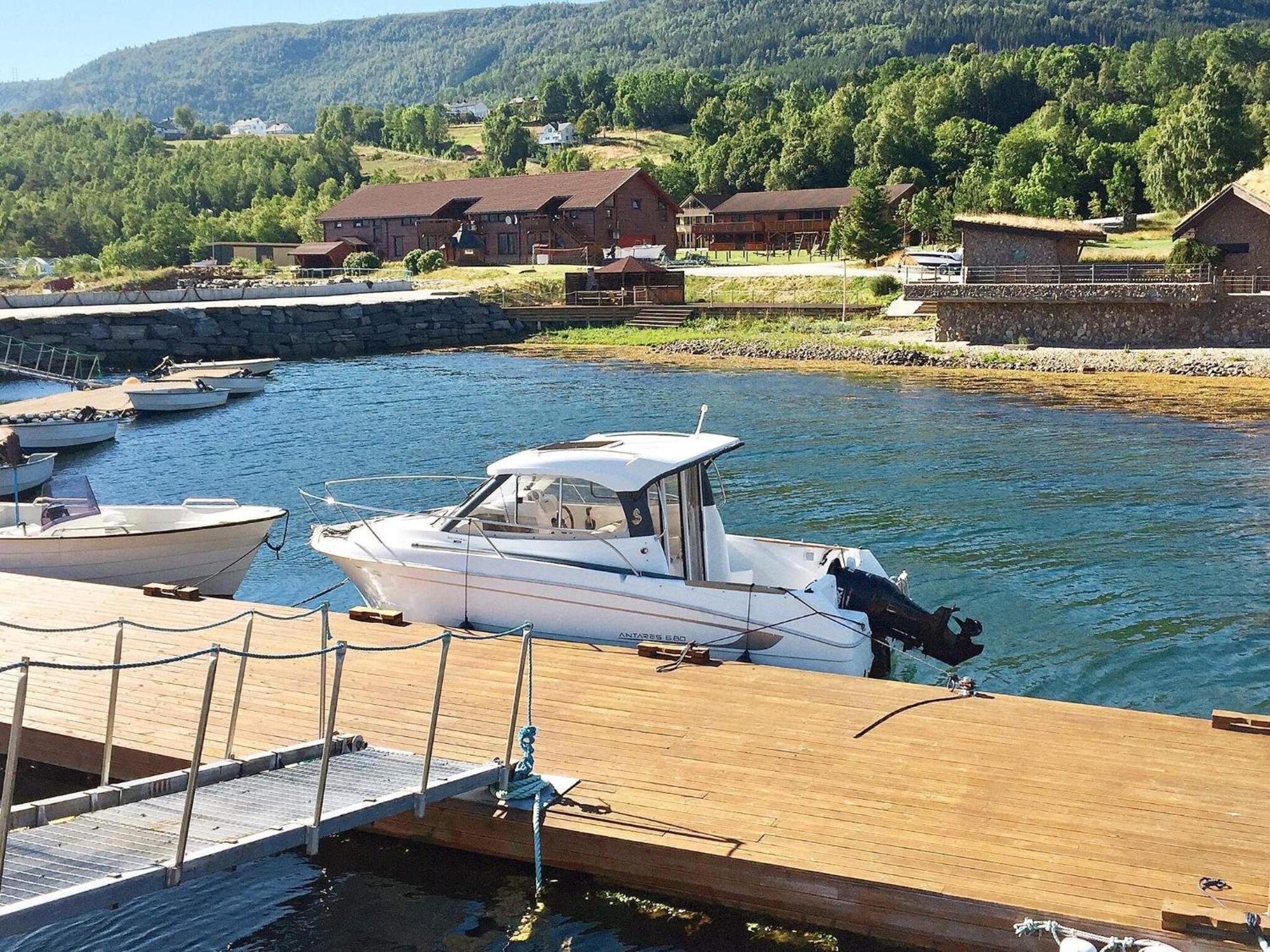 Holiday Home Hovik II Rød エクステリア 写真
